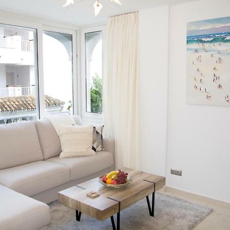 Luxury 1 Bedroom Apartment Next To The Casino Marbella Exterior foto